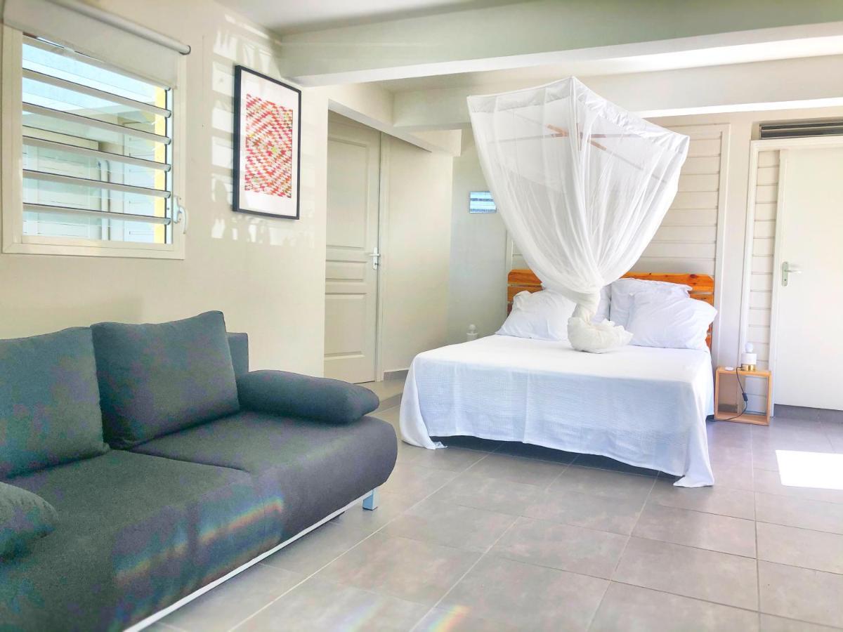 O Coeur De Deshaies Appartements Grande Anse Et Amandiers المظهر الخارجي الصورة